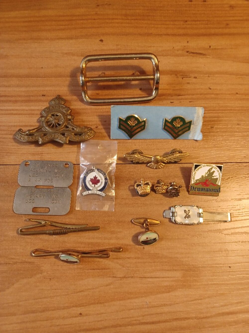 Canadian Army Random Pins